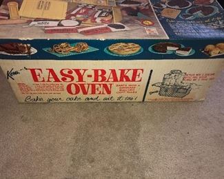 Complete Vintage Easy-Bake Oven