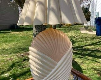 Gorgeous she'll enormous size lamp original scalloped shade $125