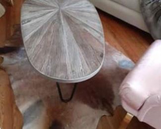 Artisian pin leg mid century coffee table repo $250