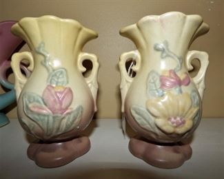 Vintage Hull Pair of Vases