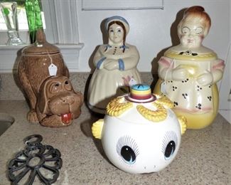 Vintage Cookie Jars including McCoy Dog, American Bisque Lady with Apron