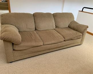 40. 3 Cushion Chenille Sleeper Sofa (82" x 35" x 33")