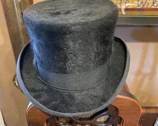 Top hat