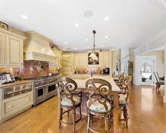 980 kitchen