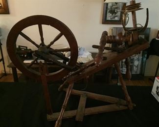 Vintage spinning wheel.