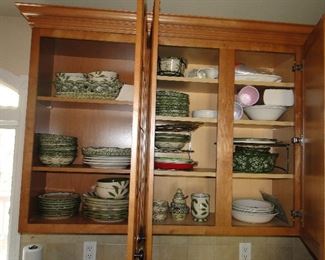 Temptations by Tara Dish set