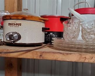 Crock pots and much much more in our small appliance sele t