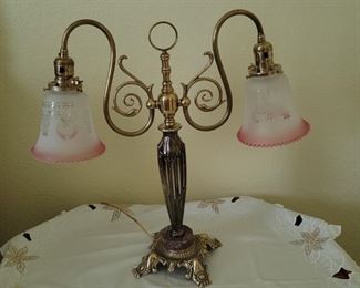 Victorian Stule Lamp