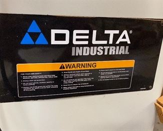 Delta Hybrid Table Saw Model 36-714