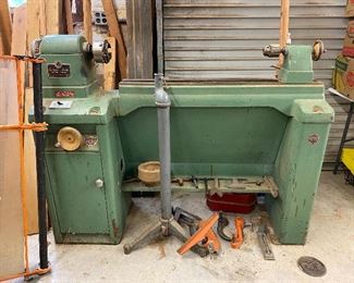 Vintage Heavy Duty Wood Lathe Machine