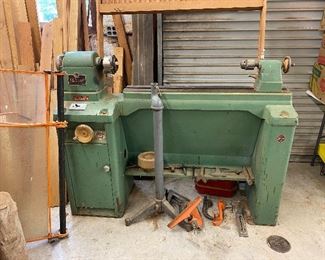 Vintage Heavy Duty Wood Lathe Machine