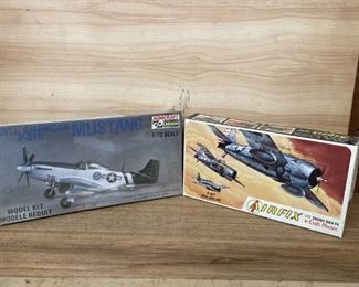 (2) Model Airplane Kits P510 Mustang and F4F Wildcat