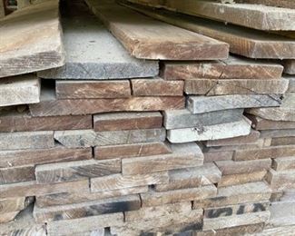 580 Feet of Lumber - Good Quality (maybe mahogany)
