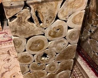 End shot of the console tables (Several are available)