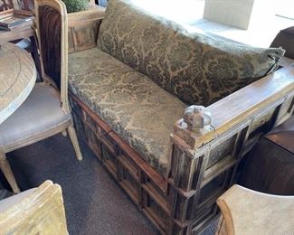 Heavy bench (hundreds of pounds)