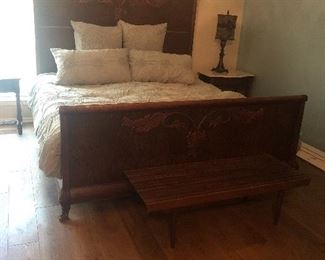 king bed room set-  comes w/ bed- 2 night stands and  tall chest and dresser  - and large standing mirror  amazing set- 