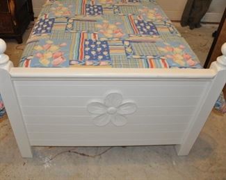 Painted Twin Bed w/Flower 
