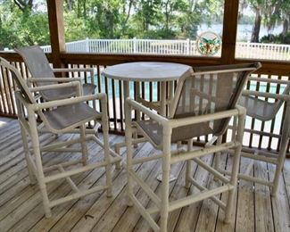 $150 Outdoor PVC Bar Height Table w/4 Chairs