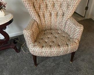 absolutely fabulous tufted chair 
