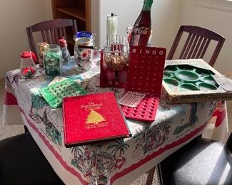 Card table & chairs, vintage bingo, vintage decor