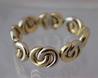 18k (.750) Yg Fancy Interlinked Bracelet Signed Kria With Safety Latch