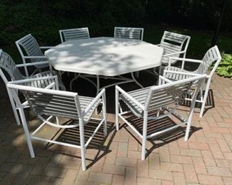 Brown Jordan Patio Set
