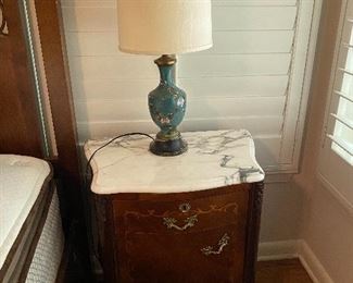 Marble topped table, cloisonne lamps