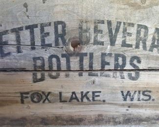 Fox Lake Beverage Crate