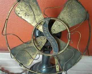 Hawthorn Vintage Fan