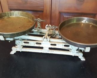 Cast Iron and Brass Scale