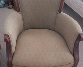 Nice Arm Chair