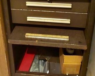 Vintage Kennedy Heavy Metal Machinist Floor Tool Box on wheels w/ Key $225