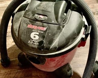 2.5HP 6 gallon Shop Vac $20