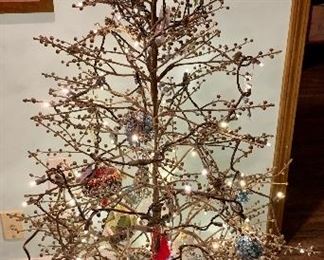 Perlit 3’ Tree with stand only $39