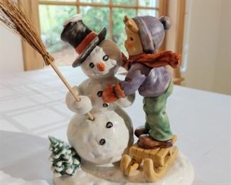 Making New Friends Hummel