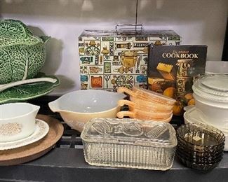 Pyrex, Corning ware, fire king, large cabbage where terrine vintage metal recipe holderBlue corn flour corning Ware