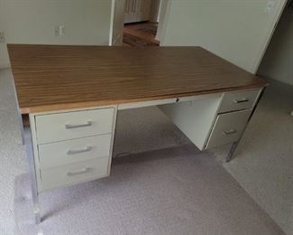 $20.00 Medium size Metal desk