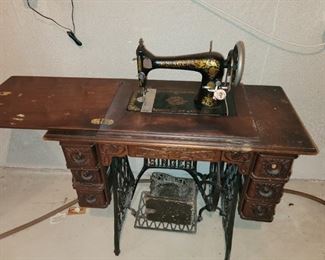 $75.00, Singer sewing machine K1072790