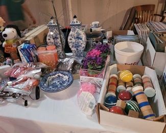 Cobalt dishes, base for crochet set