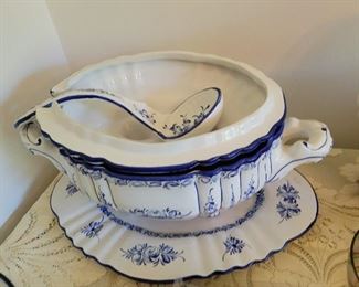 Portugal soup tureen 
