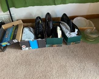 Brand New - Lightly Used Men’s Shoes 