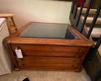 #20	Square display coffee table with 3 drawers 36x17	 $200.00 
