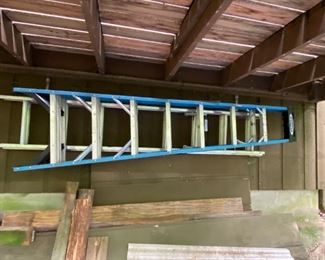 #63	Werner 8 foot blue ladder 	 $75.00 
#64	extension ladder 16 feet metal 	 $75.00 
