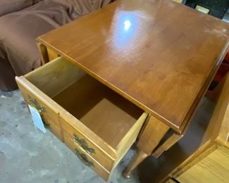 #71	maple drop side end table with 1 drawer on legs 20-38x27	 $100.00 
