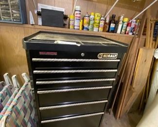 #84	Kobalt 6 drawer tool chest black 28x19x46	 $275.00 

