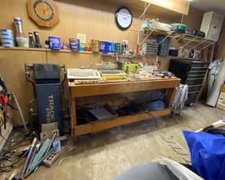 #106	Wood Work Bench 6'Wx25"x35"T	 $250.00 
