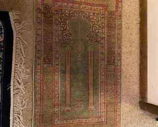 #146	Hand-knotted Silk - Sage Green Rug  26x40	 $100.00 
