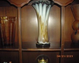 center vase sold