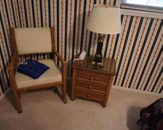 chair, side table, lamp