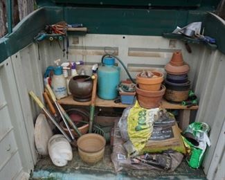 flower pots, sprayer,